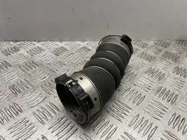 BMW 4 F32 F33 Tube d'admission de tuyau de refroidisseur intermédiaire 8513450