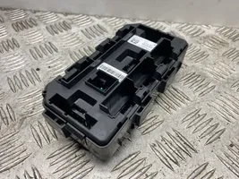 BMW 4 F32 F33 Fuse module 9337879