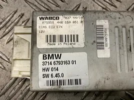 BMW X5 E70 Sterownik / Moduł zawieszenia pneumatycznego 6793163