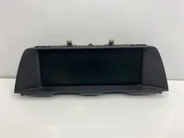 BMW 5 F10 F11 Monitor / wyświetlacz / ekran 9243897