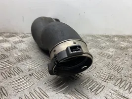 BMW 5 F10 F11 Tube d'admission de tuyau de refroidisseur intermédiaire 8516509