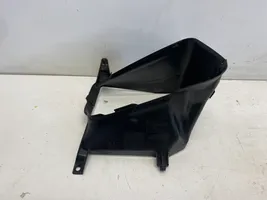 BMW M5 Conducto/guía del intercooler 8047397