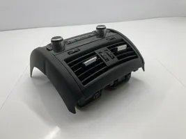 BMW M5 Griglia di ventilazione posteriore 9304718