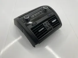 BMW M5 Griglia di ventilazione posteriore 9304718