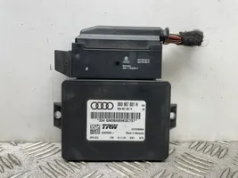 Audi A4 S4 B8 8K Käsijarrun ohjainlaite 8K0907801H