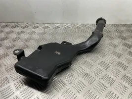 Audi A4 S4 B8 8K Einfüllschlauch Waschwasserbehälter 8T1955463B