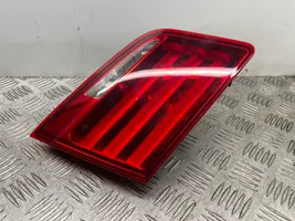 BMW M5 Lampy tylnej klapy bagażnika 7203225