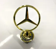 Mercedes-Benz B W245 Valmistajan merkki/logo/tunnus 