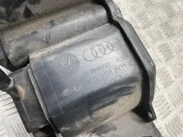 Audi A4 S4 B8 8K Serbatoio a carbone attivo per il recupero vapori carburante 8K0201801C