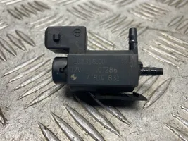 BMW 5 F10 F11 Turbo solenoid valve 7810831