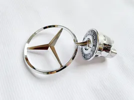 Mercedes-Benz CLS C219 Valmistajan merkki/logo/tunnus 