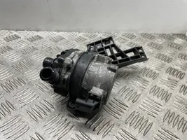 BMW M5 Pompa elettrica dell’acqua/del refrigerante ausiliaria 2284291