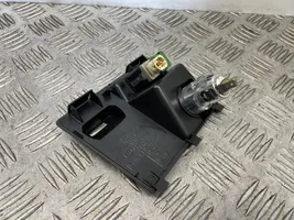 BMW X5 E70 AUX in-socket connector 9115084