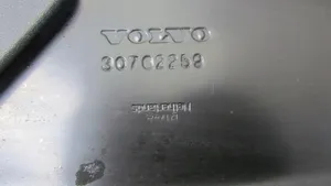 Volvo XC60 Części i elementy montażowe 