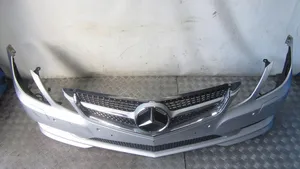 Mercedes-Benz E C207 W207 Paraurti anteriore 