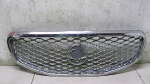 SsangYong Korando Grille calandre supérieure de pare-chocs avant 