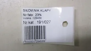 Volvo XC70 Silniczek pompy hydraulicznej klapy tylnej bagażnika 31218393