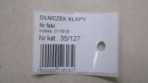 KIA Venga Priekinis varikliukas langų pakėlėjo 824501P000