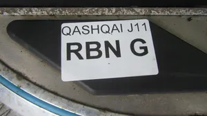 Nissan Qashqai Orurowanie boczne progów SUV'a 