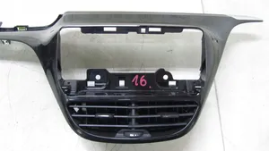 Peugeot 208 Console centrale 