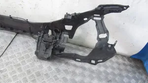 Volvo V60 Staffa del pannello di supporto del radiatore parte superiore 