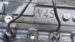 Volvo S80 Silnik / Komplet D4204T