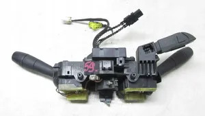 Opel Vivaro Interruptor/palanca de limpiador de luz de giro 93868050