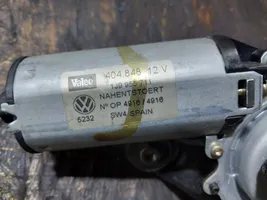 Volkswagen Golf IV Motor del limpiaparabrisas trasero 1J9955711