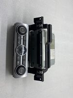 Land Rover Discovery 4 - LR4 Panel / Radioodtwarzacz CD/DVD/GPS 