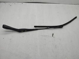 Mercedes-Benz C W205 Bras d'essuie-glace avant A2058203301