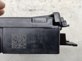 Mercedes-Benz C W205 Module de fusibles A2135401115