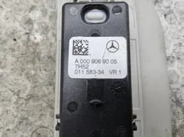 Mercedes-Benz C W205 Uchwyt / Rączka sufitowa tylna A0009069005