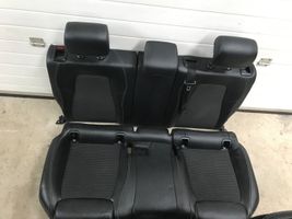 Mercedes-Benz B W247 Juego del asiento 2478602403