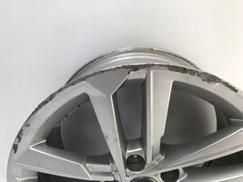 Audi A3 8Y Felgi aluminiowe R17 8Y0601025E