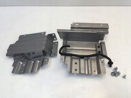 Nissan Qashqai J12 Staffa di montaggio della batteria 