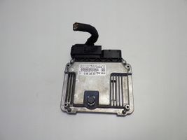 Volkswagen Golf VIII Kit centralina motore ECU e serratura 5WA937086J