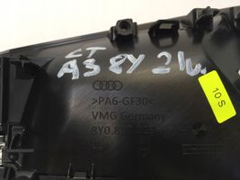 Audi A3 8Y Galinė atidarymo rankenėlė (vidinė) 8Y0837019