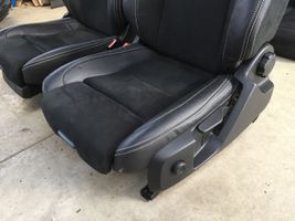 Volvo XC40 Seat set 