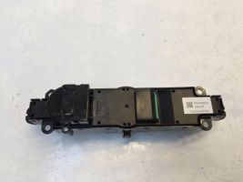 Volvo XC40 Controllo multimediale autoradio 31479539