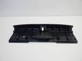 Audi Q2 - Bagažinės slenksčio apdaila 81A863471E