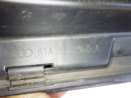 Audi Q2 - Rivestimento della portiera anteriore (modanatura) 81A853960A