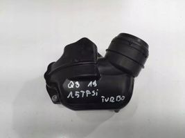 Audi Q3 F3 Turboahtimen ilmanoton letku 05E129656F