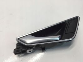 Audi Q2 - Maniglia interna per portiera anteriore 81A837019C