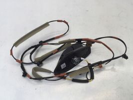 Nissan Juke II F16 GPS-pystyantenni 282086PA1B