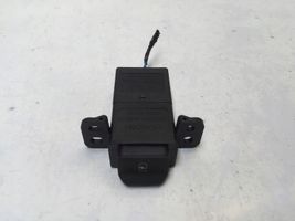 Nissan Juke II F16 Gniazdo / Złącze USB CBC0033030010