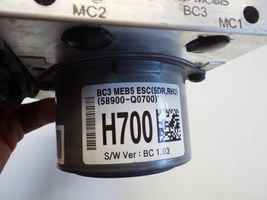 Hyundai i20 (BC3 BI3) Bomba de ABS 58900Q0700