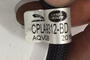 Land Rover Range Rover Sport L494 Polttoaineputken letku CPLA9312BD