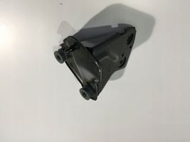 Audi A1 ABS-pumpun kiinnike 2Q2614235