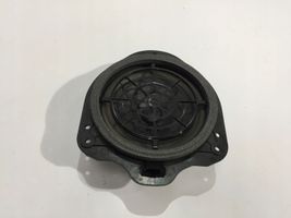 Audi A5 Enceinte de plage arrière 8W6035411