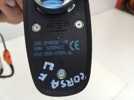 Opel Corsa F Radion antenni 